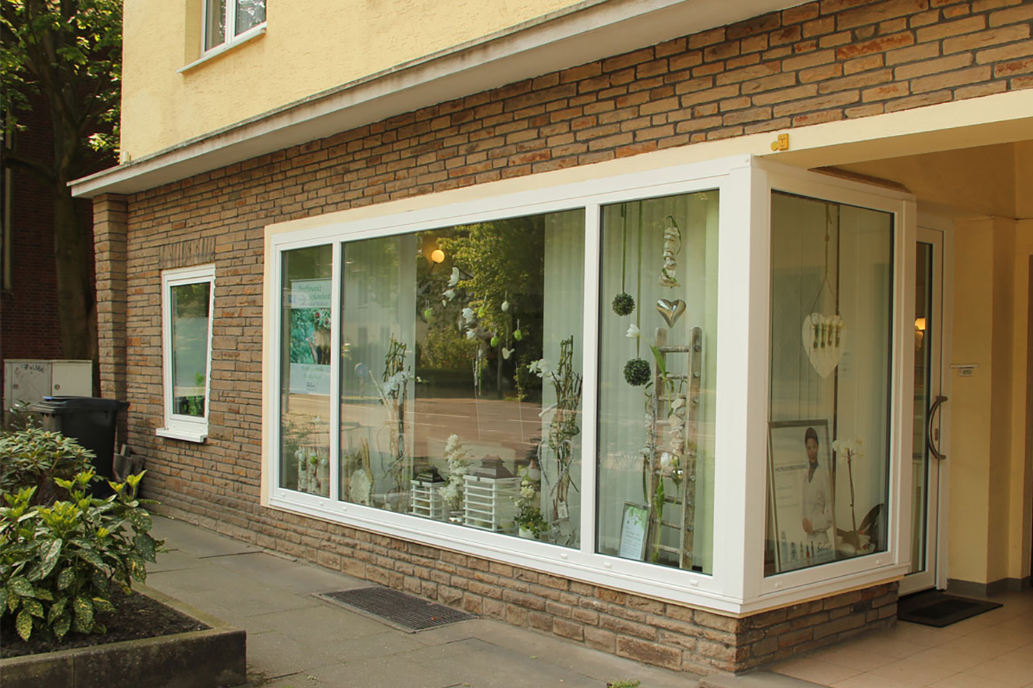 Außenansicht des Kosmetikstudios an der Wiescherstraße in Herne